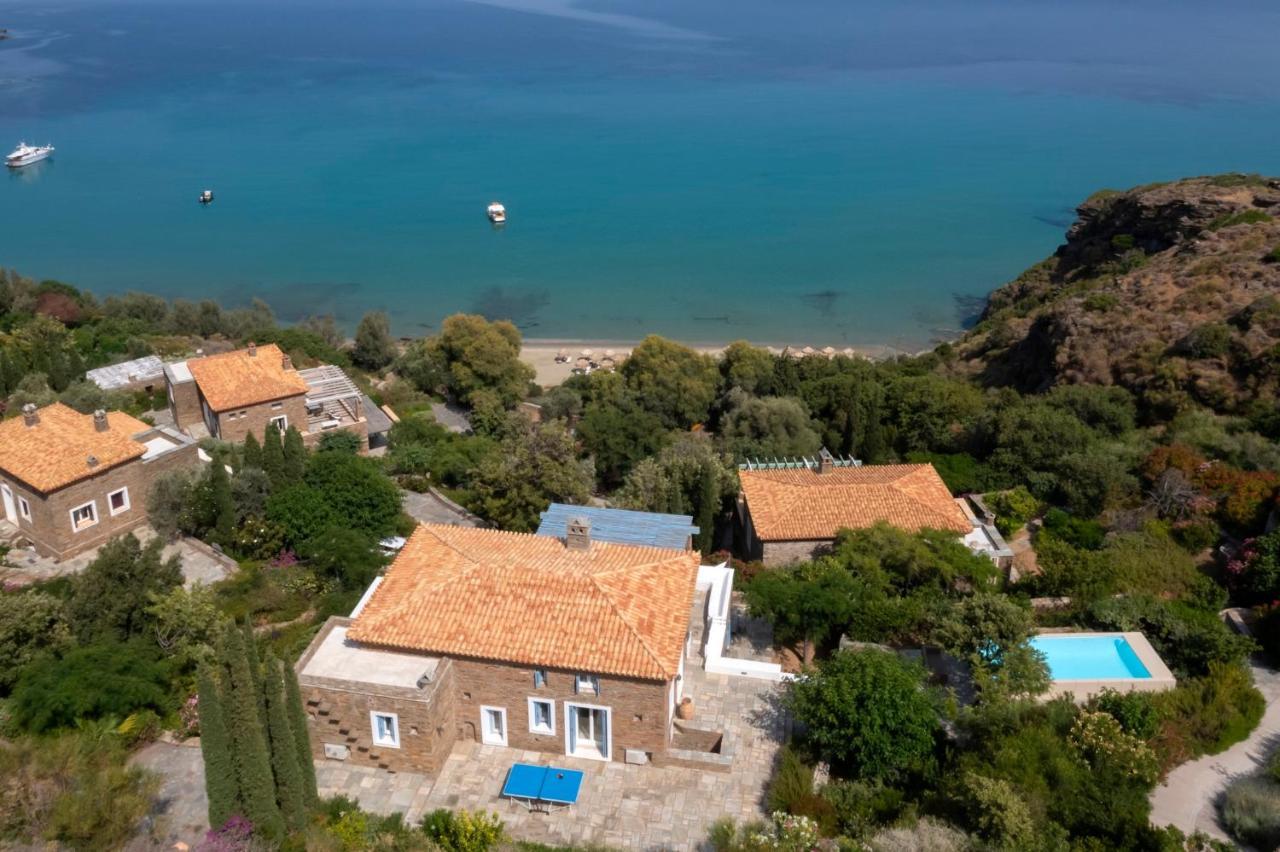 Luxury Villa By The Beach Steniaí Zewnętrze zdjęcie