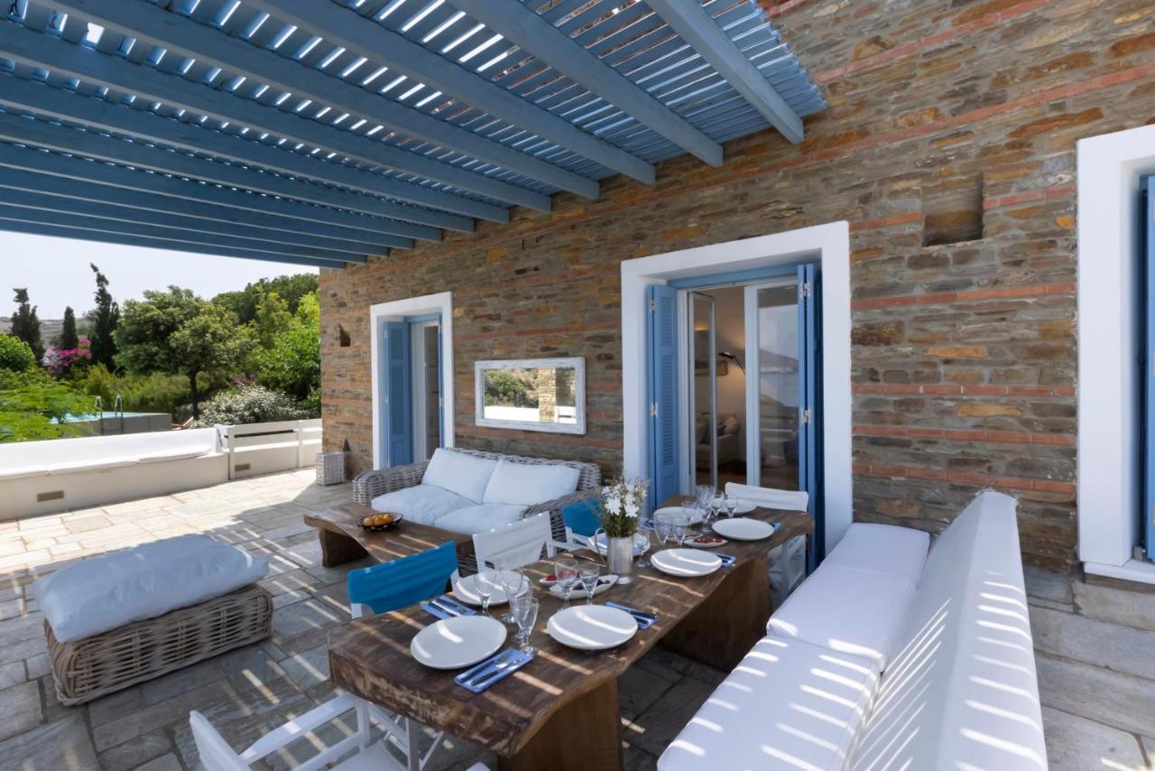 Luxury Villa By The Beach Steniaí Zewnętrze zdjęcie