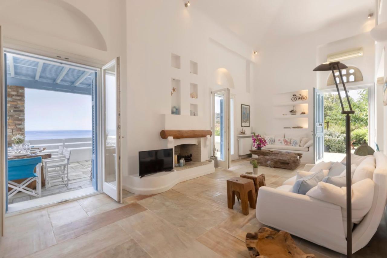 Luxury Villa By The Beach Steniaí Zewnętrze zdjęcie